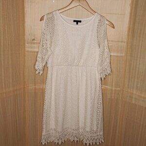 My Michelle Girls White Lace Elbow Length Lined Dress 14